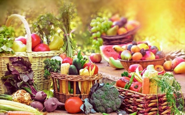 Φρούτα και λαχανικά της Άνοιξης