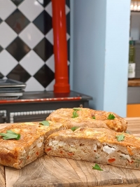 Χατσαπούρι στο φούρνο με πιπεριά, σπανάκι &amp; φέτα