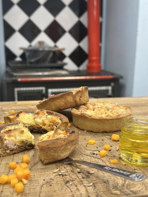 Αλμυρή τάρτα με κοτόπουλο και κολοκύθα